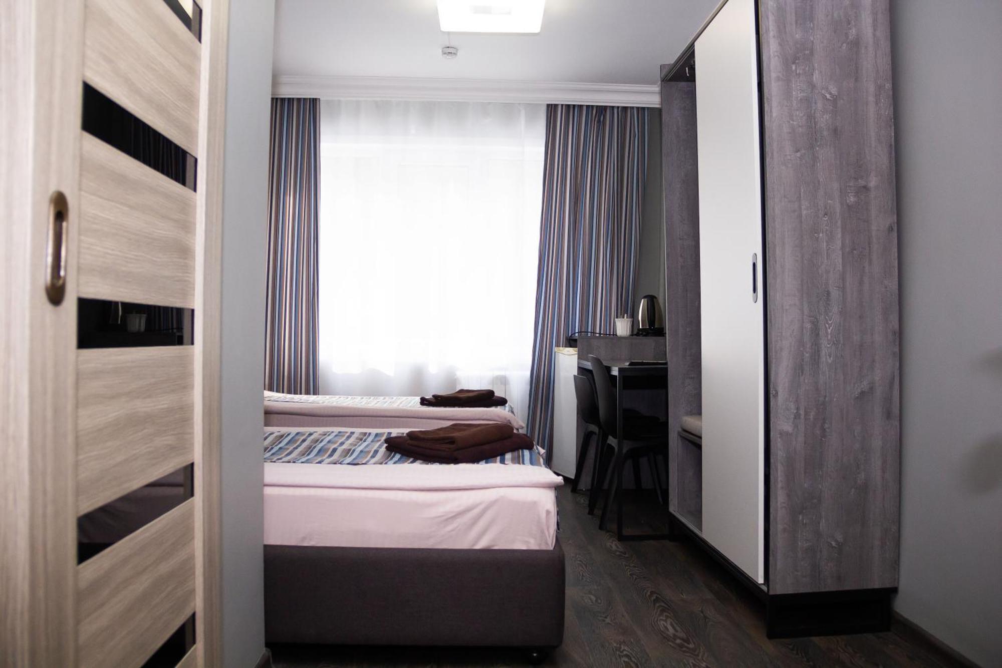 Hotel Tahar Almaty Exterior photo